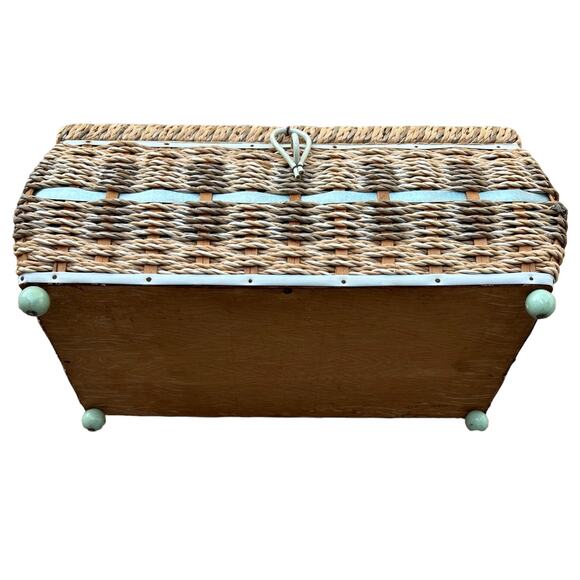 Dritz Handled Raised Sewing Storage Box - Picture 6 of 6